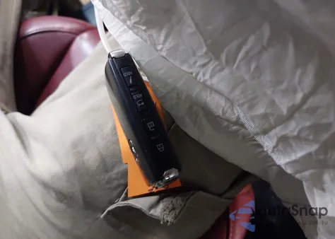 2023 Mazda Mazda3 2.5 S Carbon Edition z USA, uszkodzony, nr VIN 3MZBPBCM2PM364374